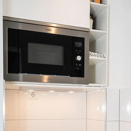 Apartment City Loft 11: Cozy Near Neumarkt With Balcony Cologne