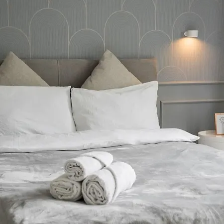 Апартаменты Cozy In Prime Location With Balcony - Comfort In 2 In Neumarkt - City Loft 11 - Кёльн
