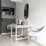 Cozy In Prime Location With Balcony - Comfort In 2 In Neumarkt - City Loft 11 - 公寓